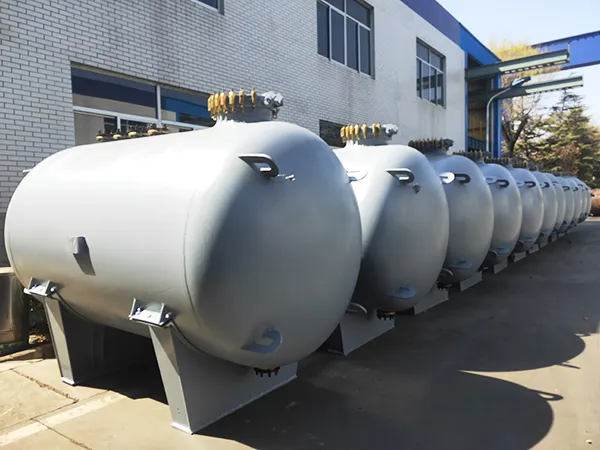 Glass-Lined Storage Tank, Horizontal Type